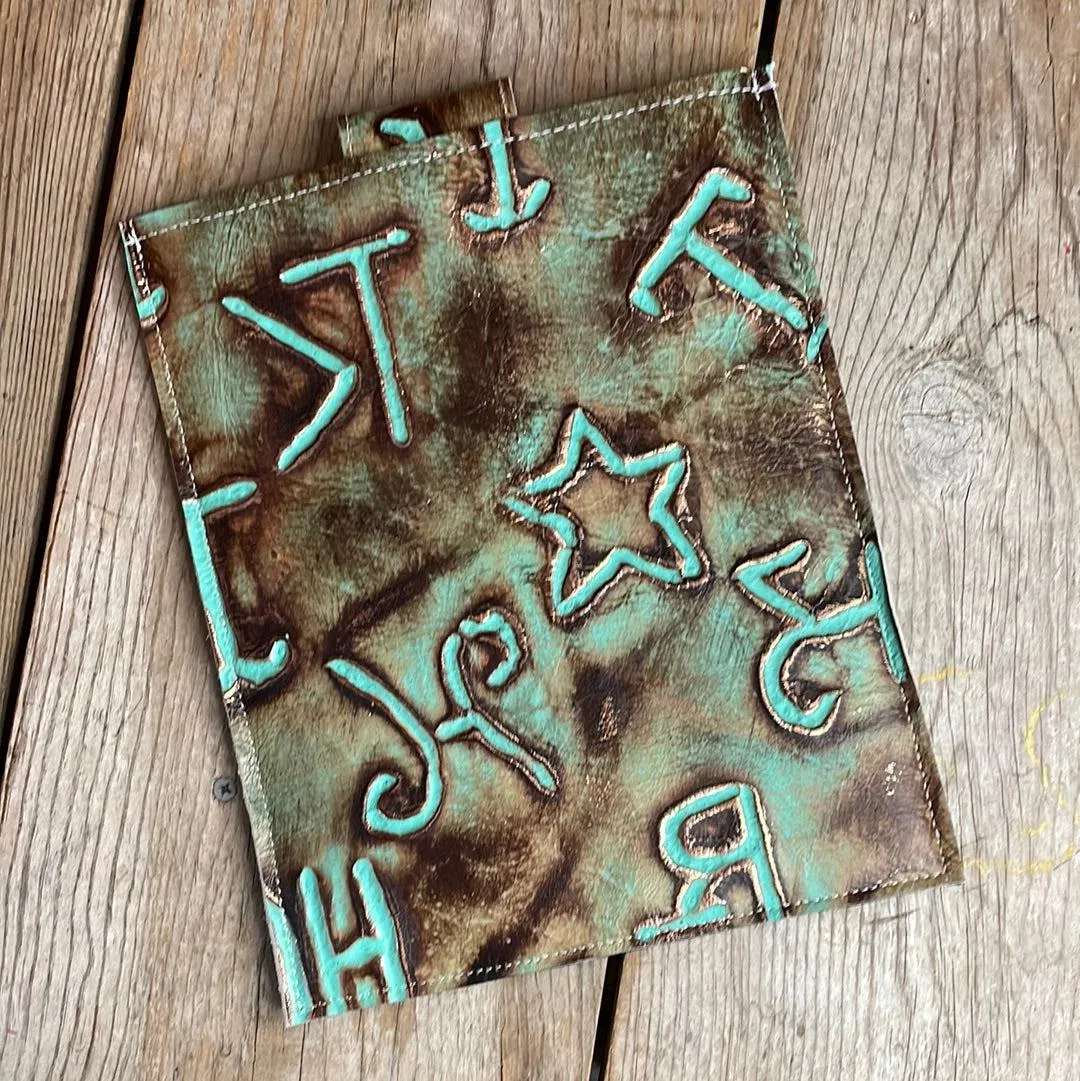 13'' Tablet Sleeve - B&W Speckle w/ Patina Brands