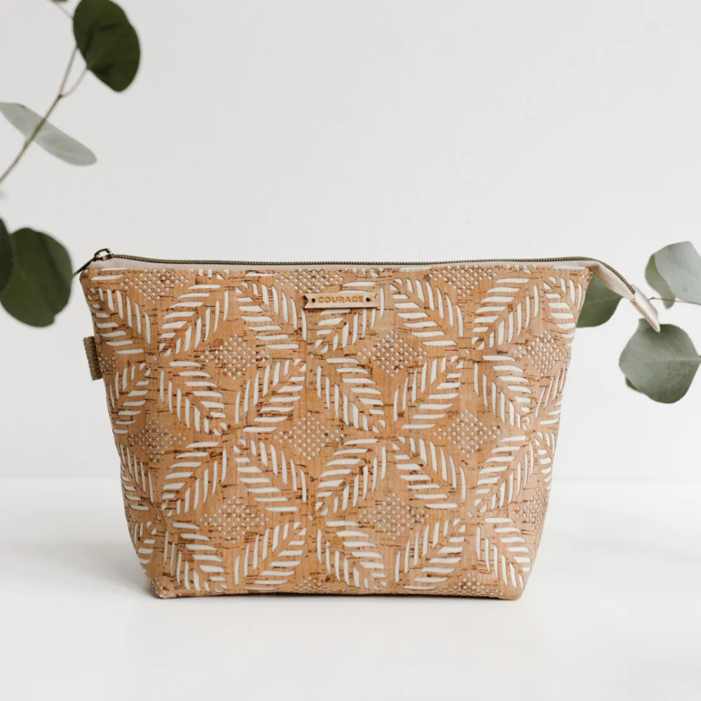 ADVENTURER cosmetics bag | CREAM