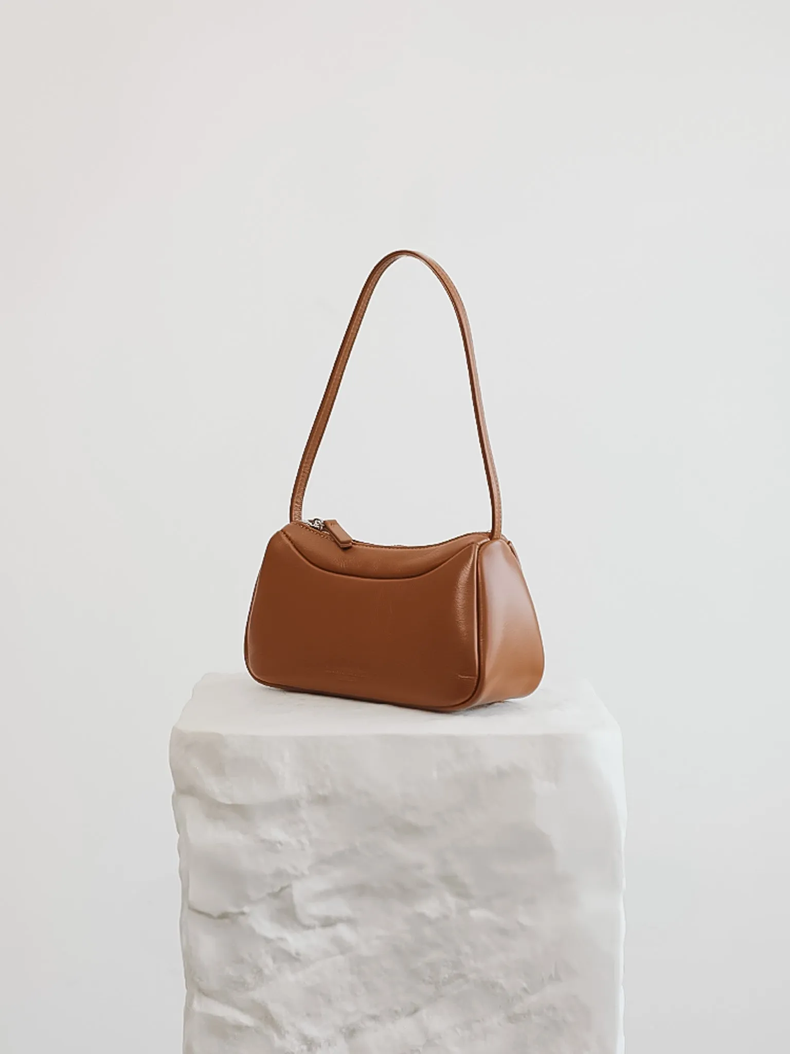 Bucks & Leather - Korean Leather Handbag HOBO Style