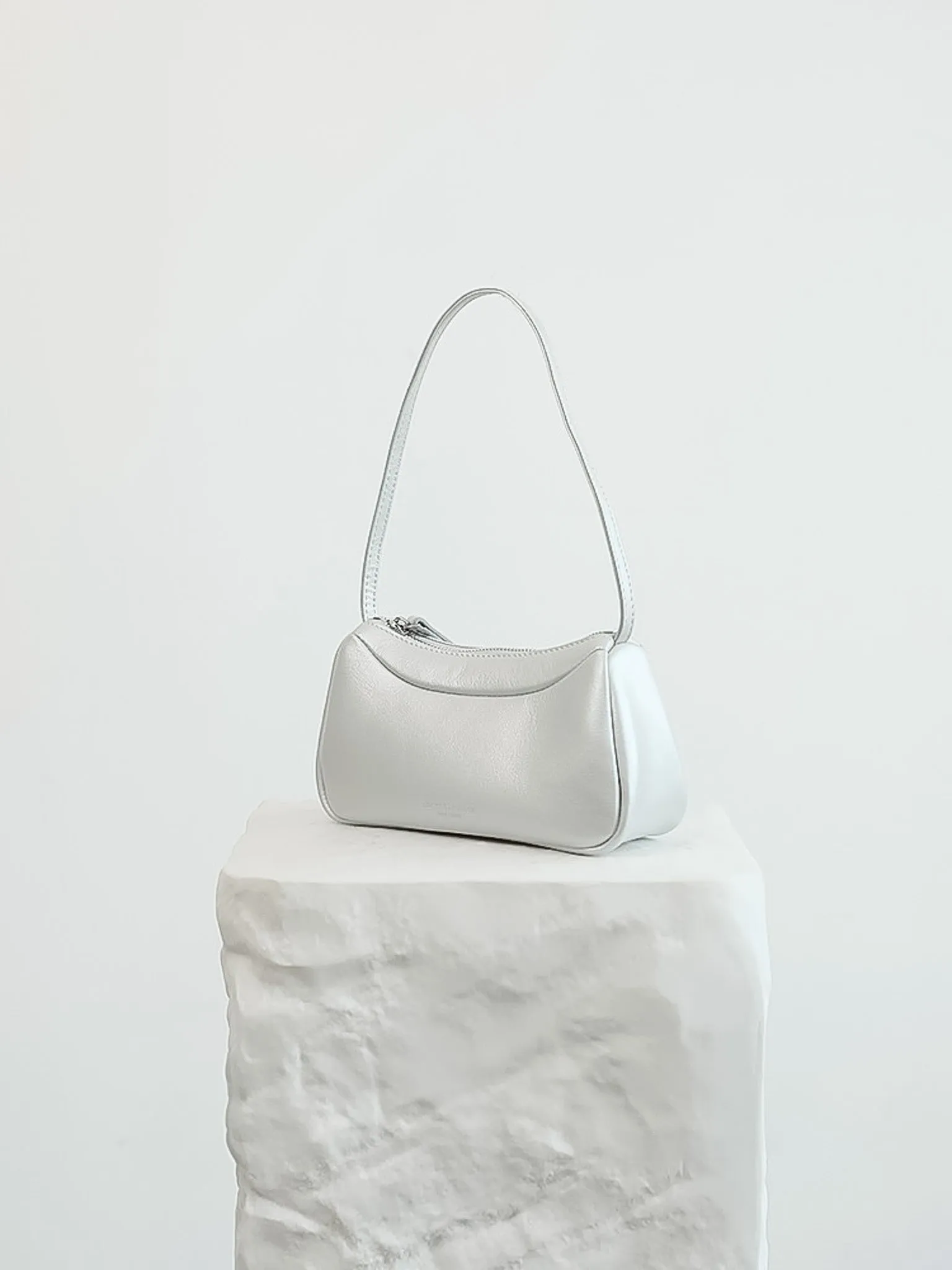 Bucks & Leather - Korean Leather Handbag HOBO Style