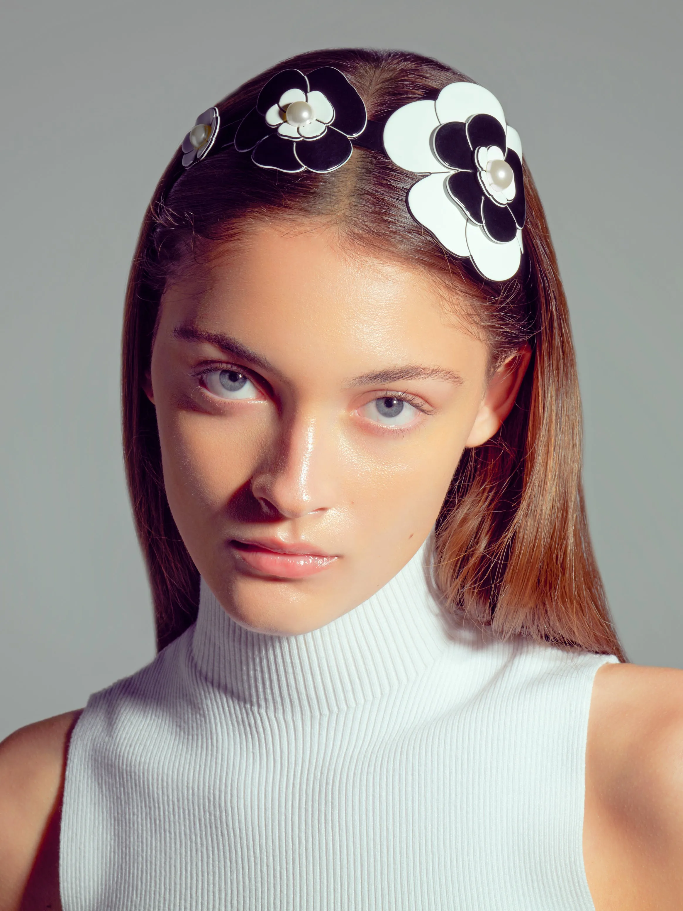 Camellia Triple Pearl White Black Alice Band