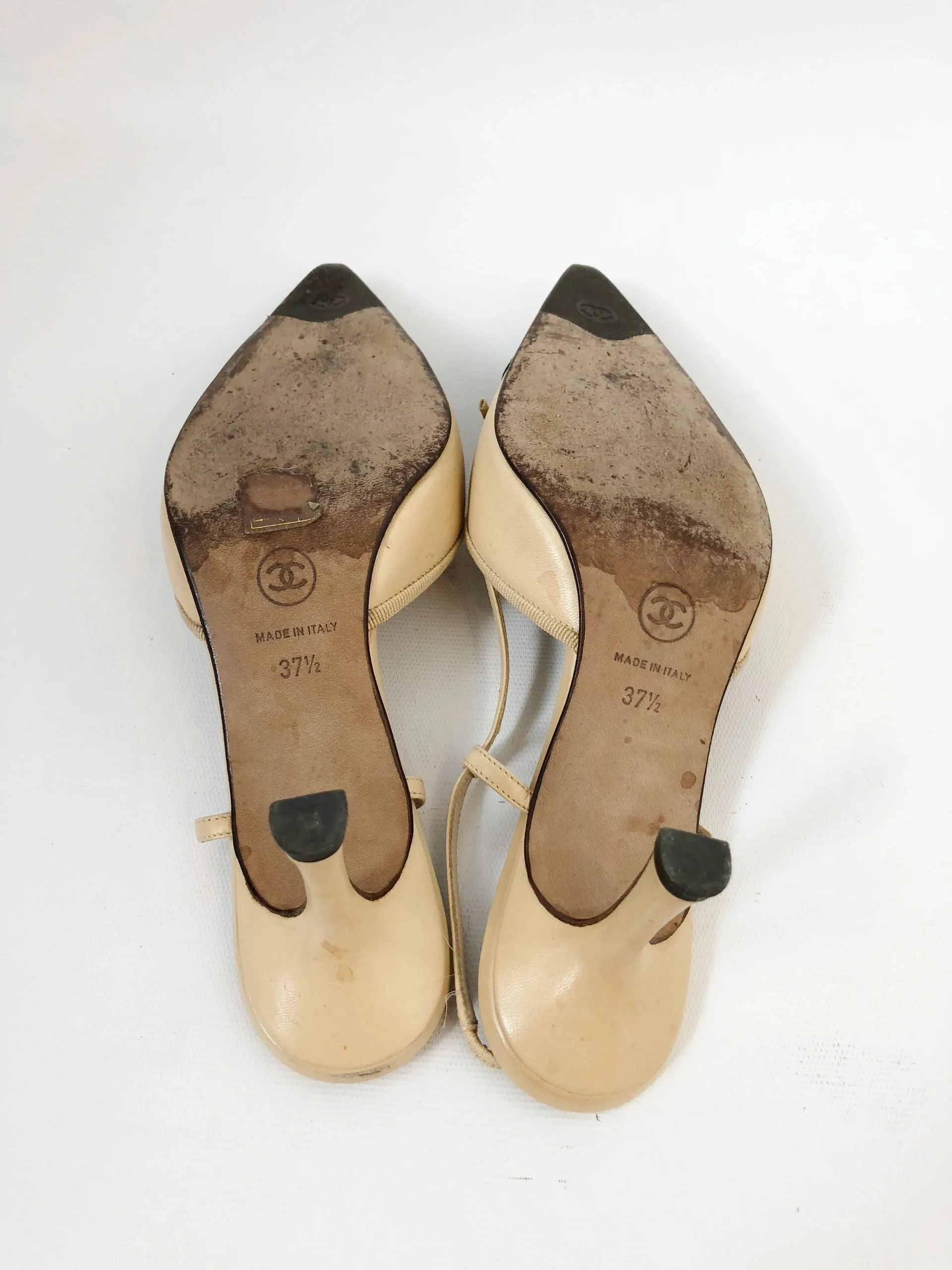 Chanel Cap-Toe Slingback Size 37.5 It (7.5 Us)