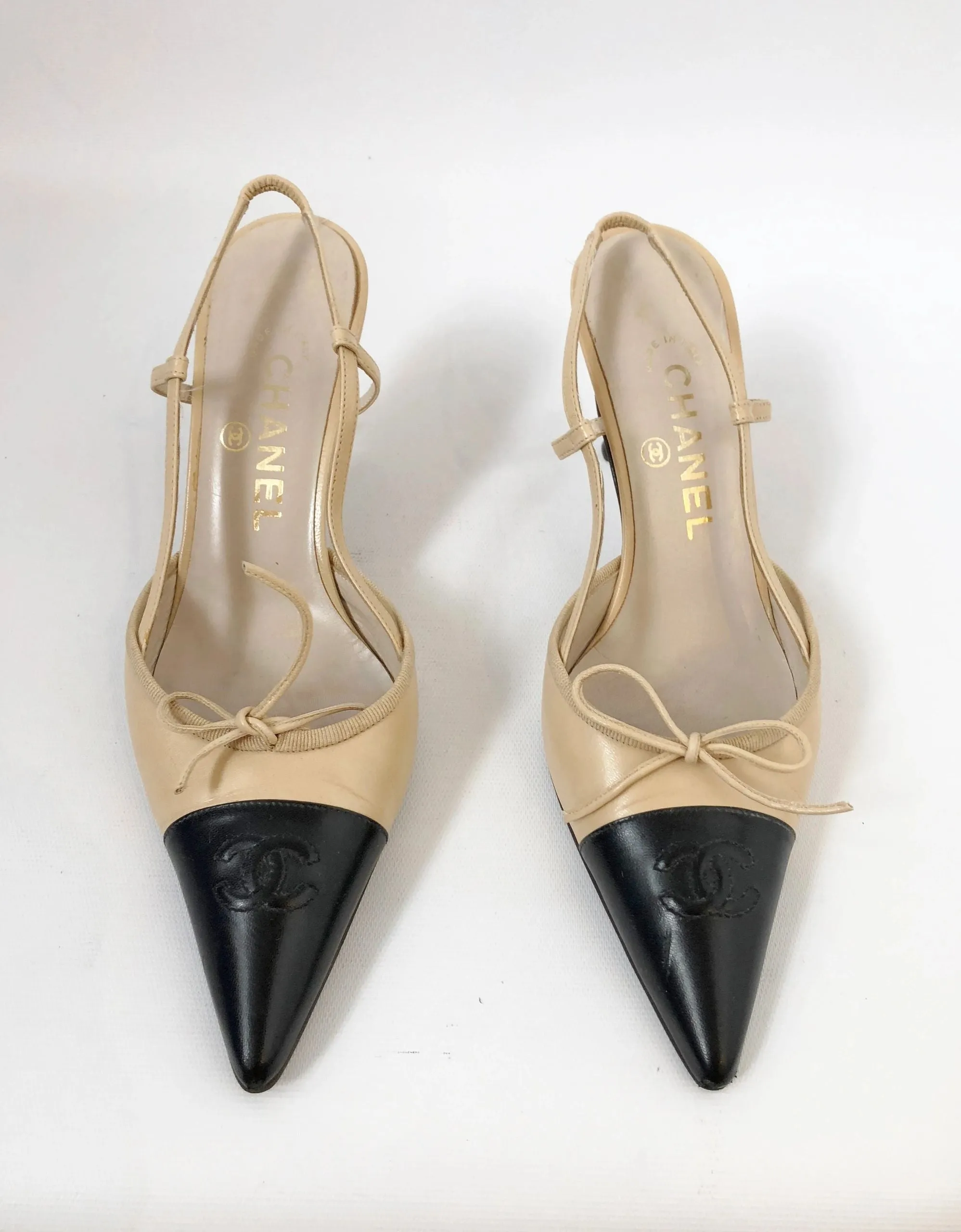 Chanel Cap-Toe Slingback Size 37.5 It (7.5 Us)