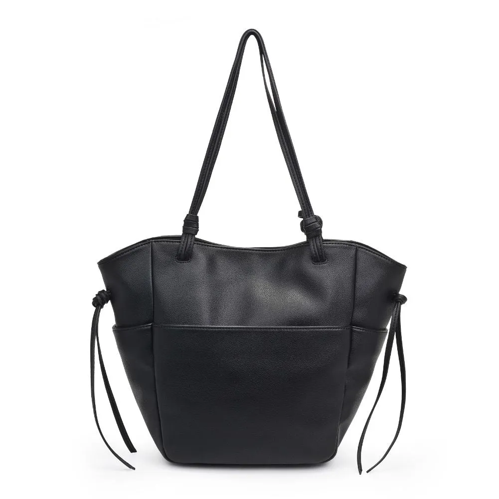Chloe Hobo
