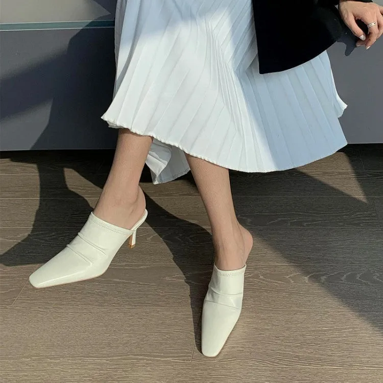 Cowhide Closed Toe Pleated Thin Heel Shoes