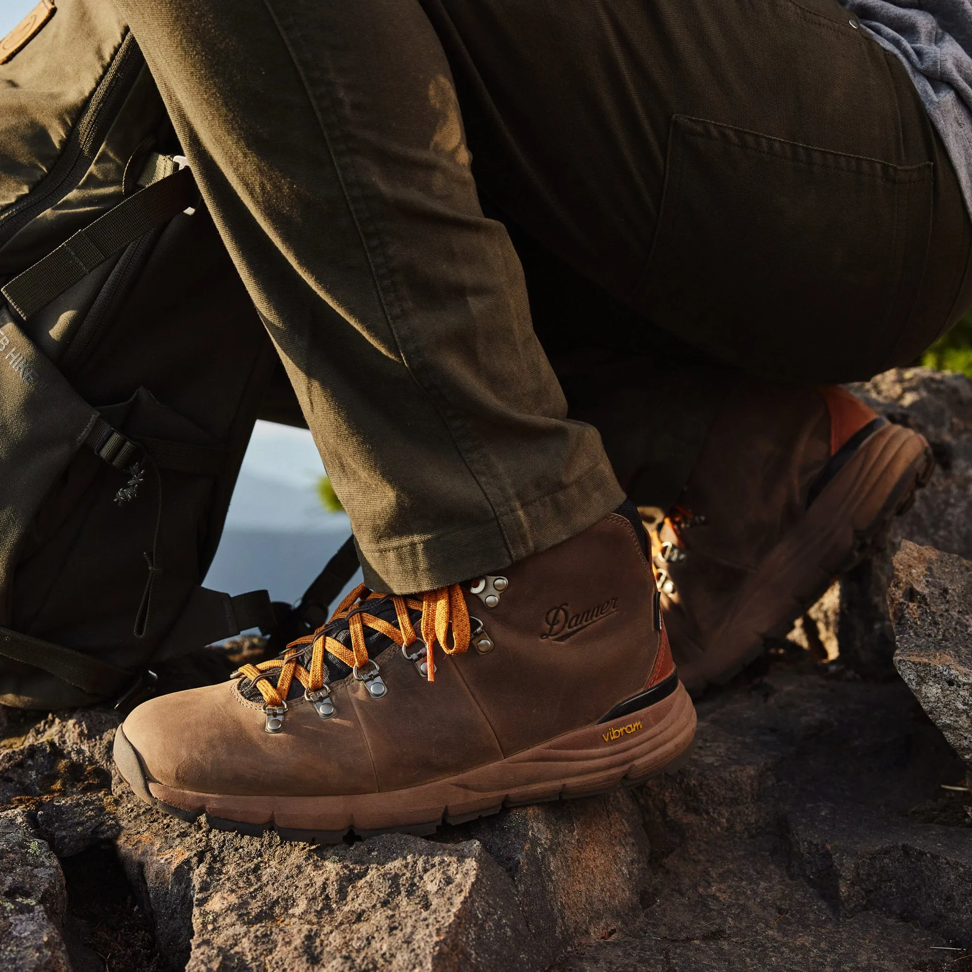 Danner Mountain 600 Boot in Chocolate Chip/Golden Oak