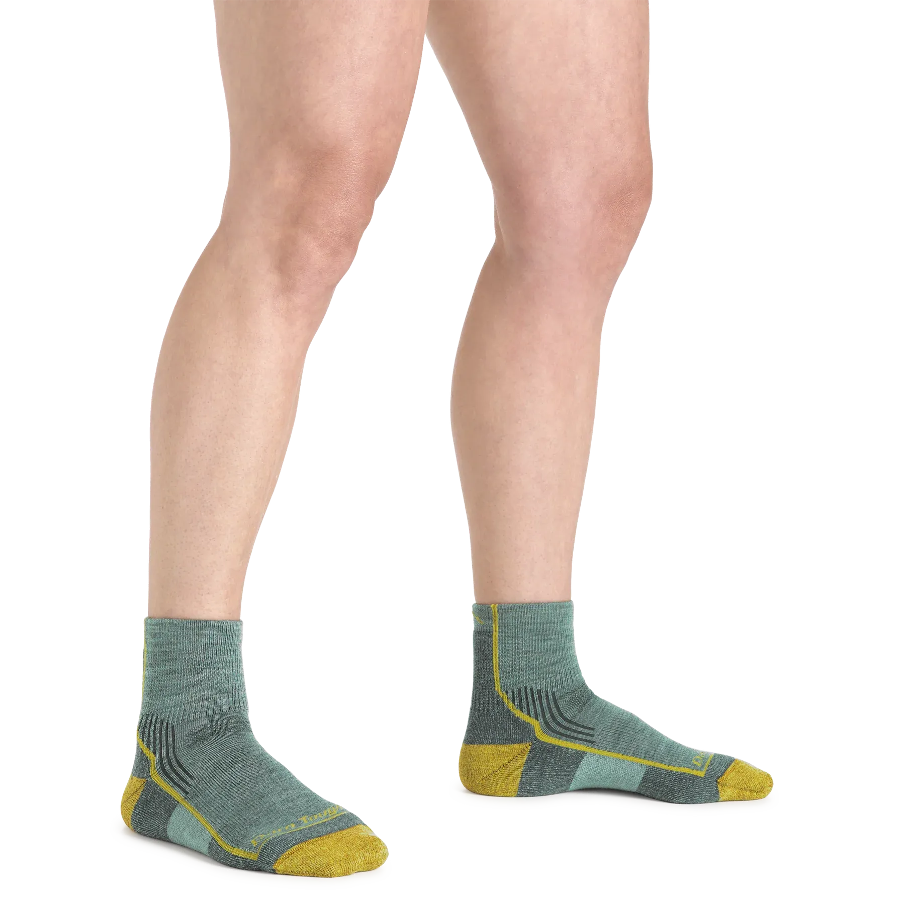 Darn Tough Womens Hiker Quarter Midweight Hiking Sock