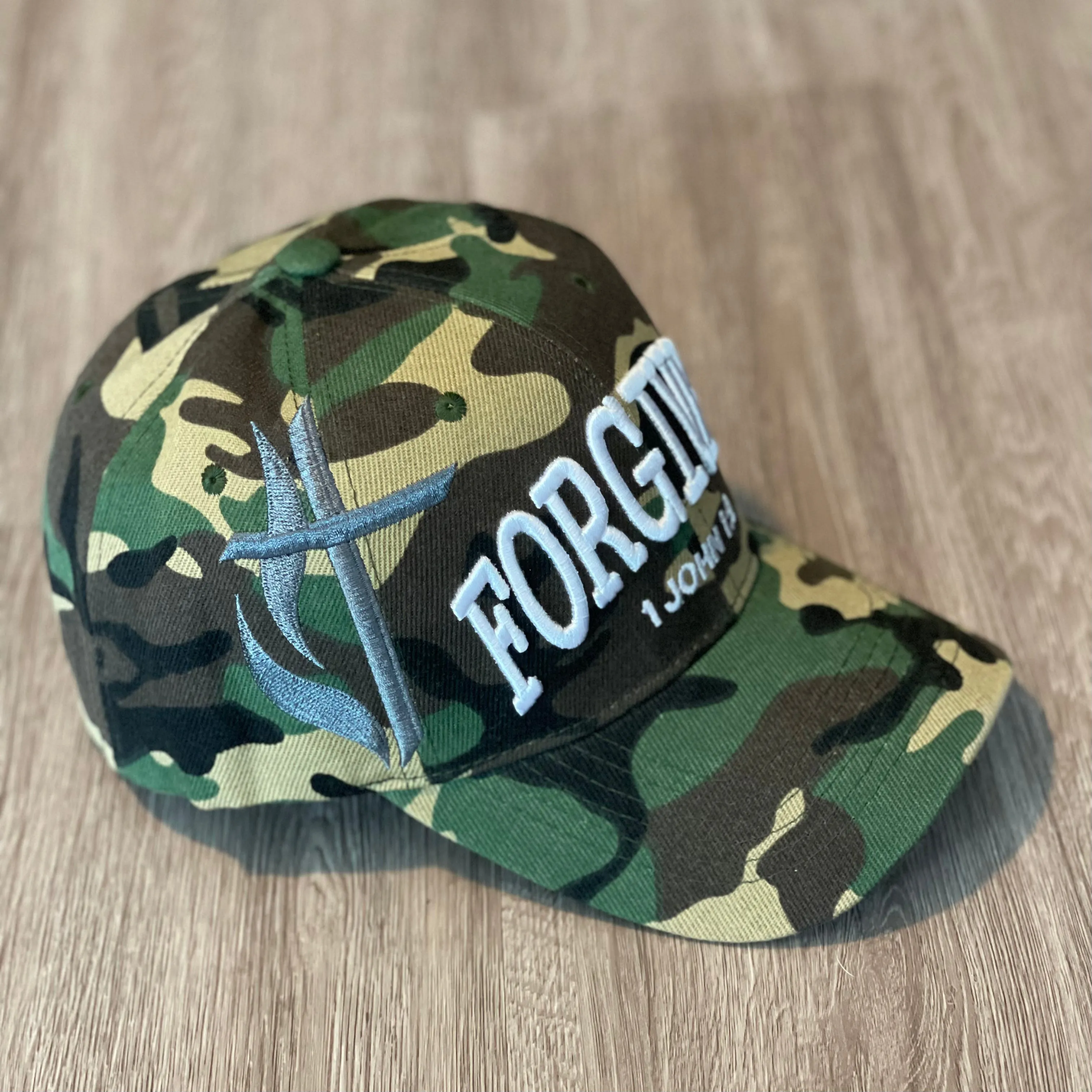 Forgiven 1 John 1:9 Baseball Cap - Camo