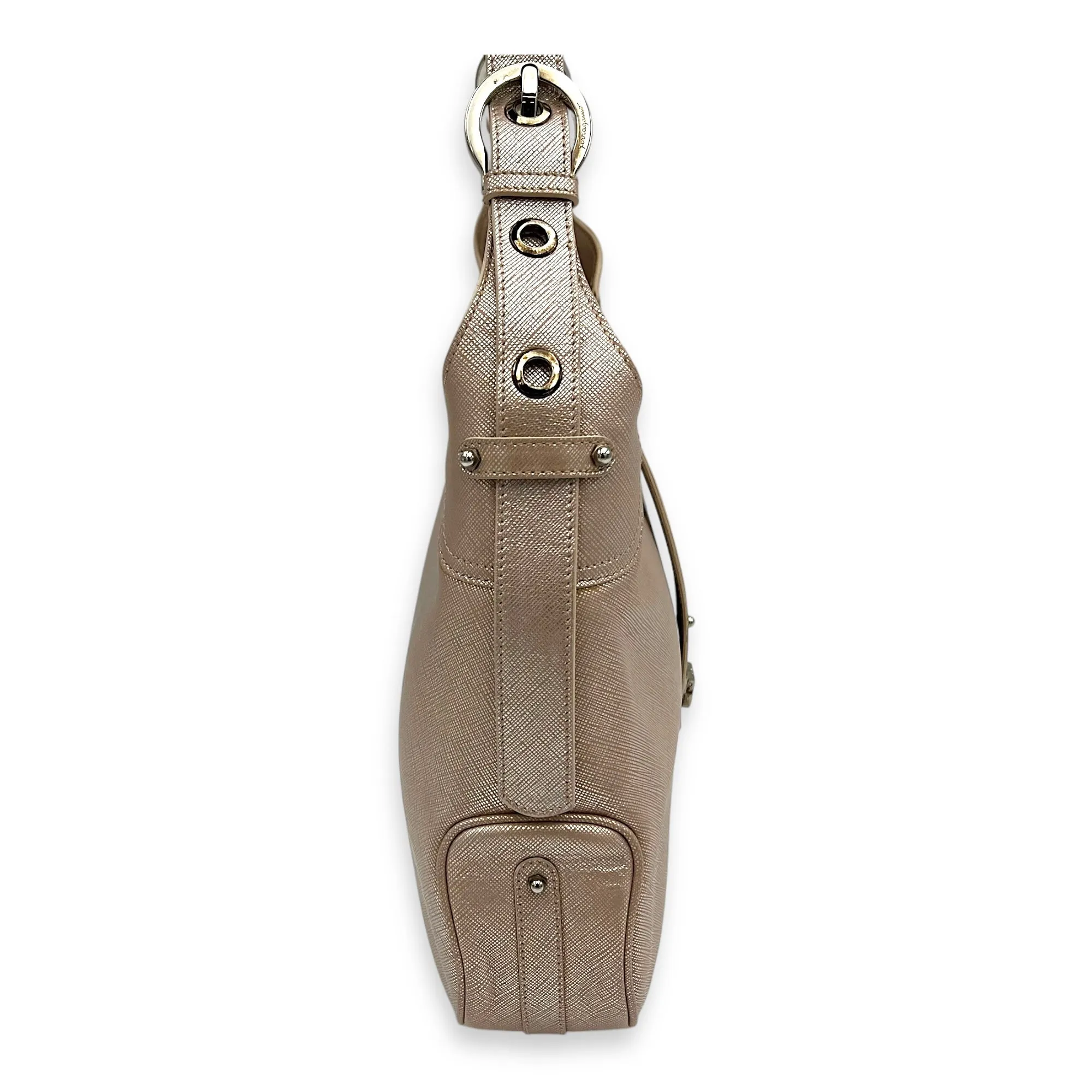 Gancini Hobo Shoulder bag in Saffiano leather, Silver Hardware