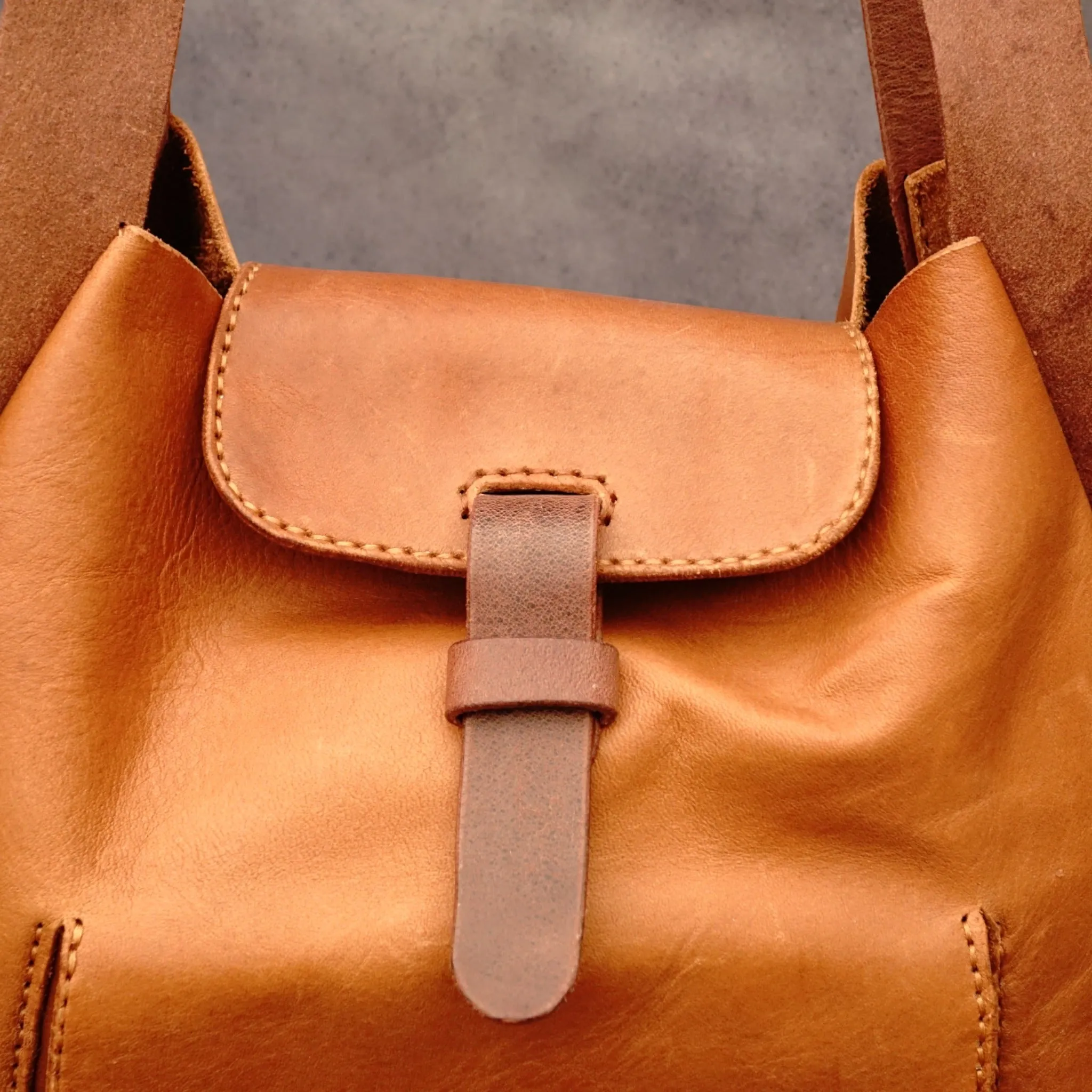 Handmade Brandy Leather Tote Shoulder Handbag