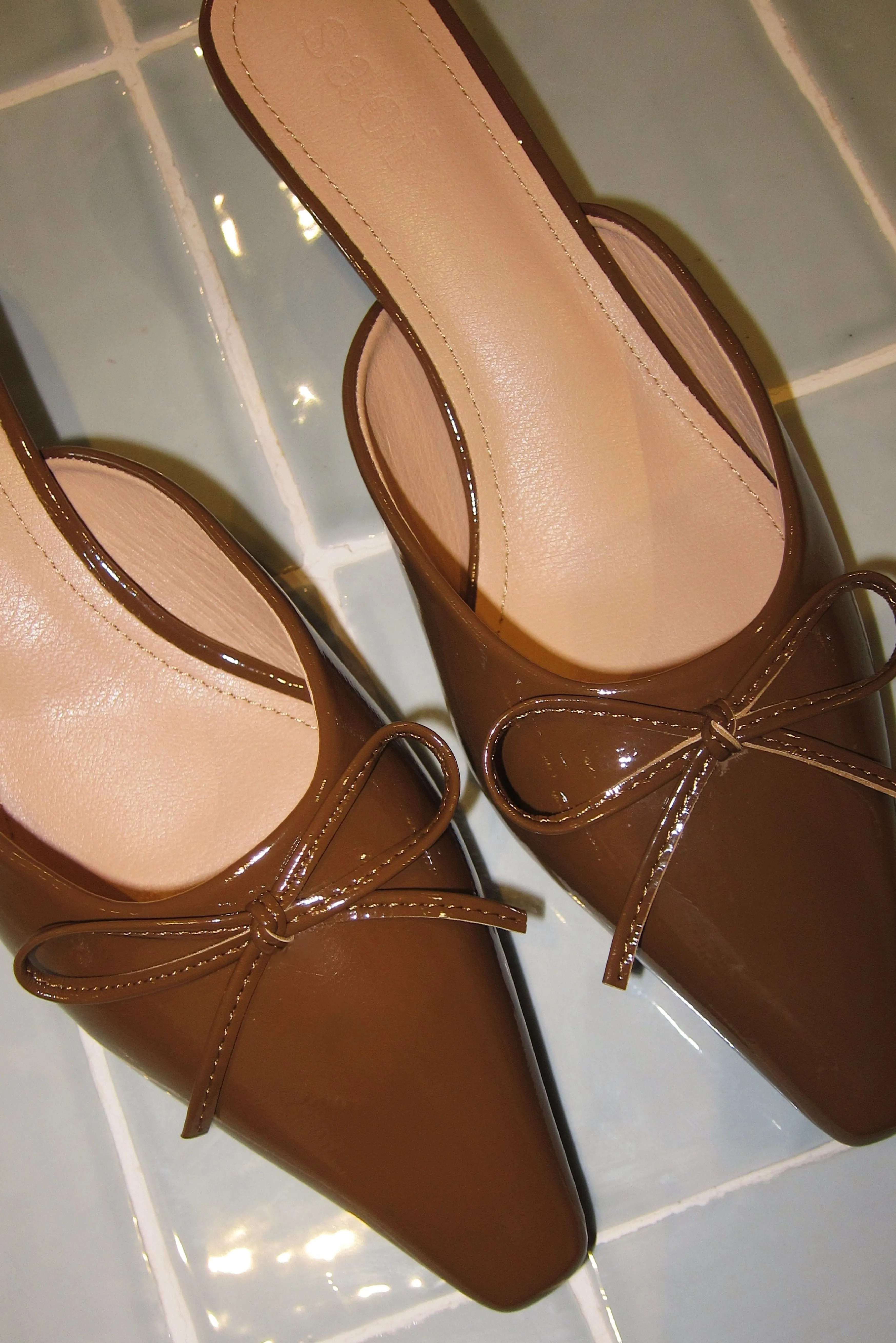 Lola Kitten Heels in Khaki Green