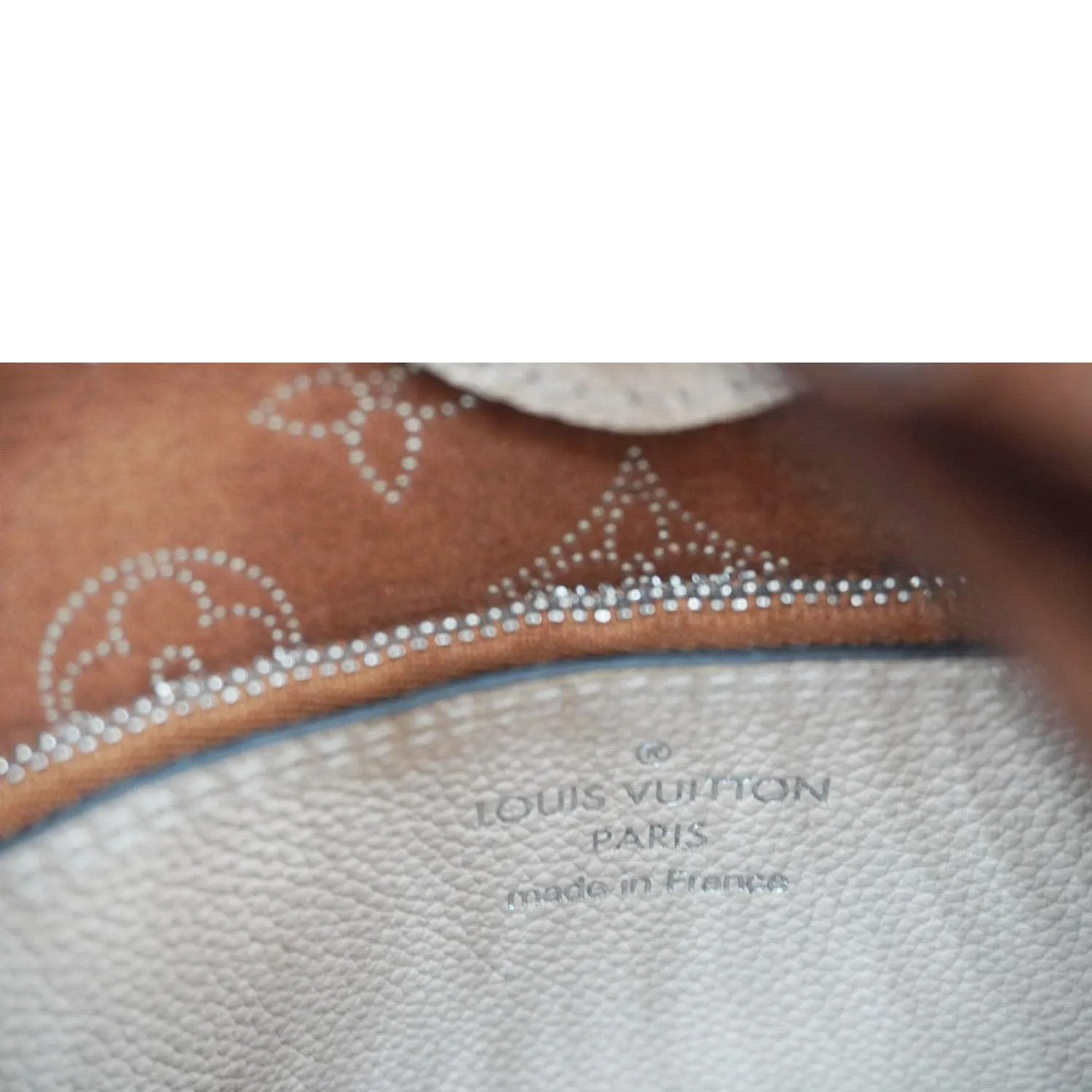 LOUIS VUITTON Carmel Mahina Leather Hobo Bag Cream