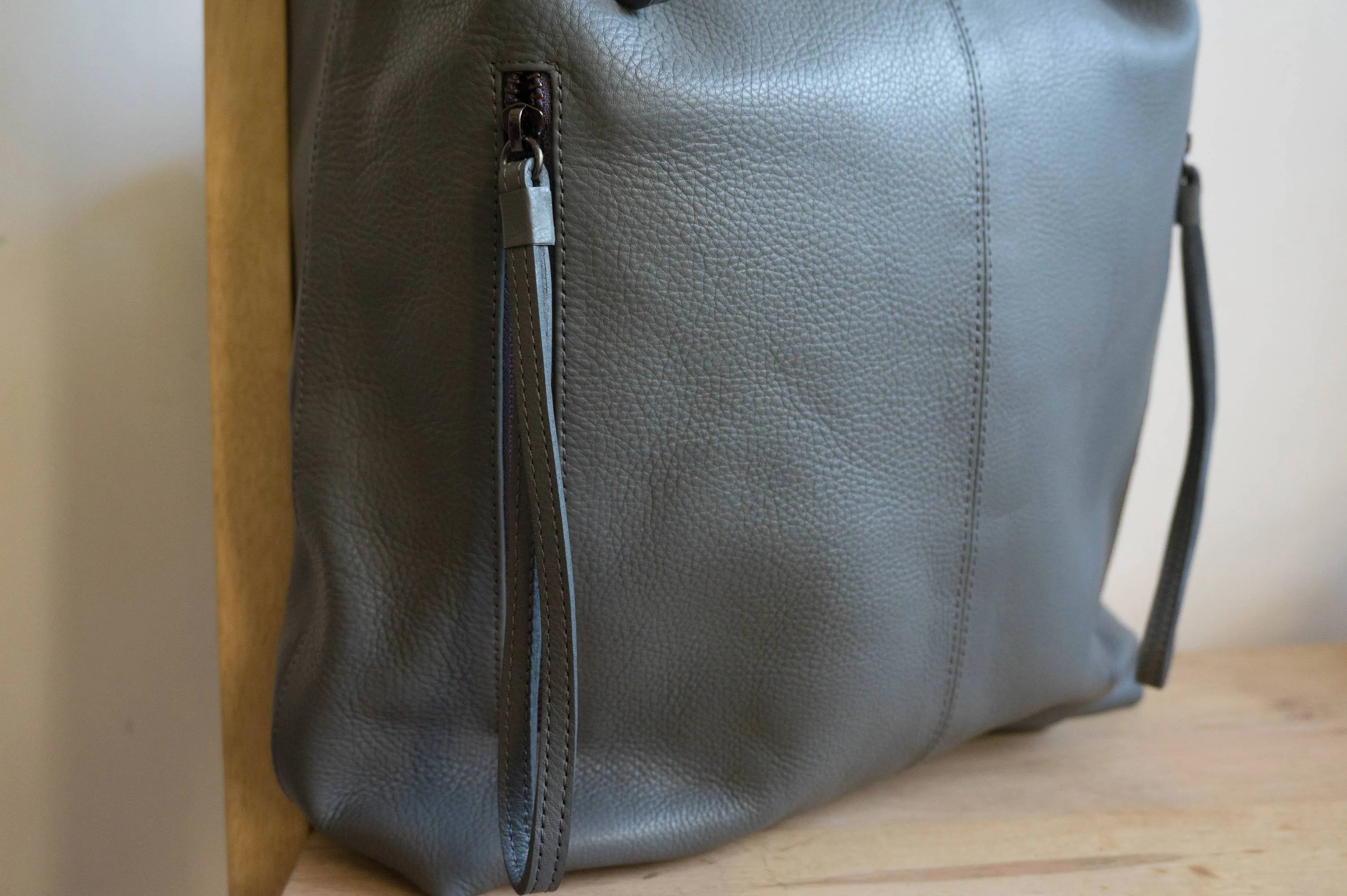 Neve Hobo Convertible Tote in Grey
