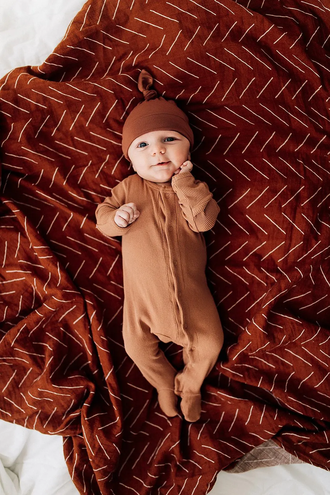 Newborn Knot Hats