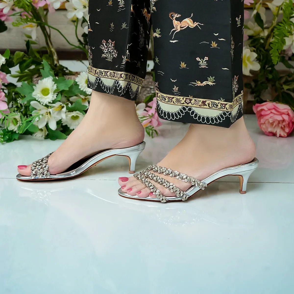 Olivia - Kitten Heels by L'amour