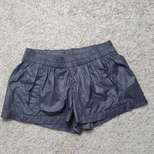 (P) Cap body fit Women short sport hiking running gym 2 pocket sz S rare black