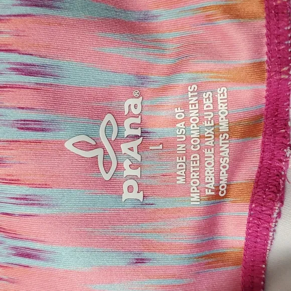 Prana Women short hiking running gym sport training sz L colorful