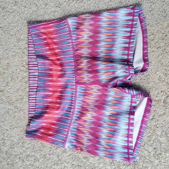 Prana Women short hiking running gym sport training sz L colorful