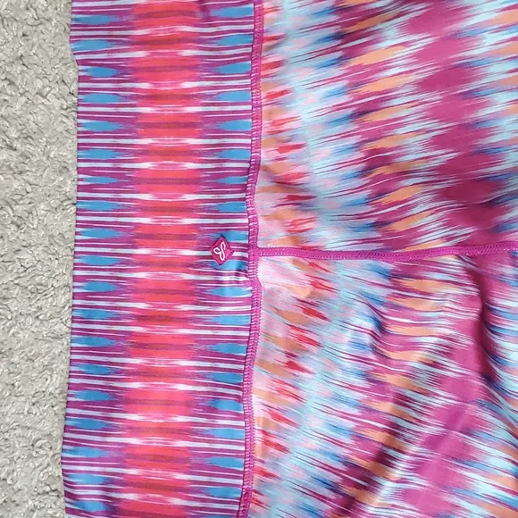 Prana Women short hiking running gym sport training sz L colorful