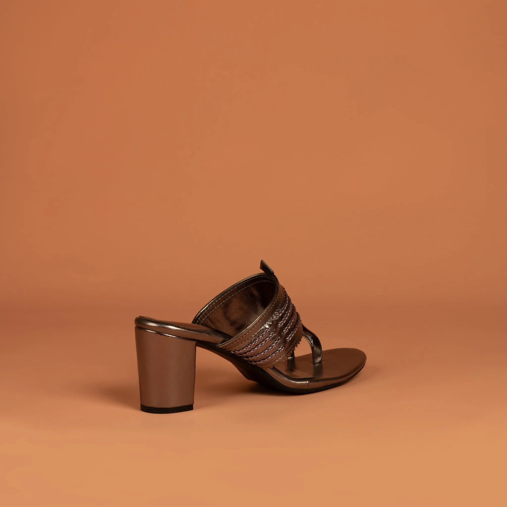 Ruhani Kolhapuri Heels