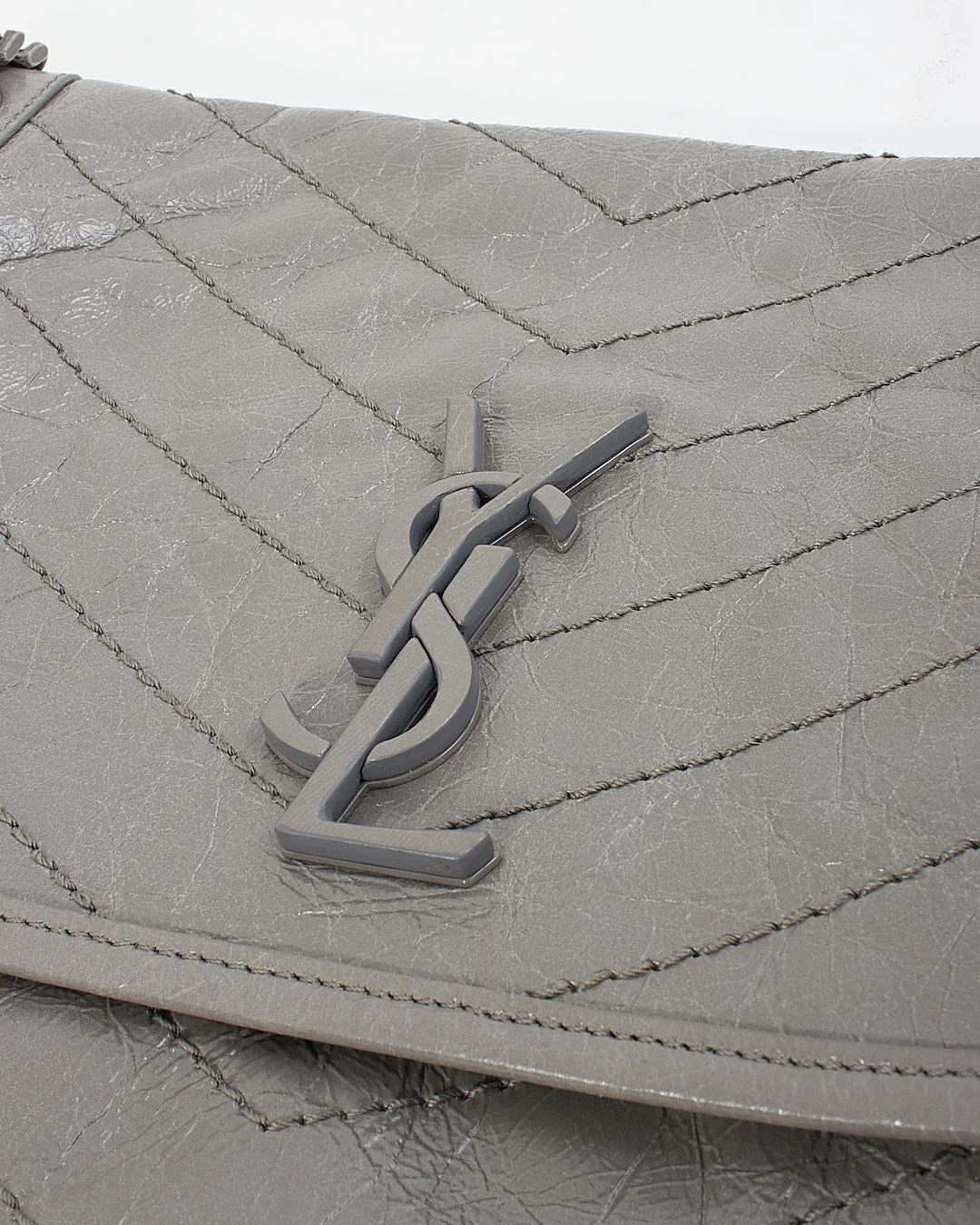 Saint Laurent Grey Storm Crinkled Leather Medium Nikki Chain Bag