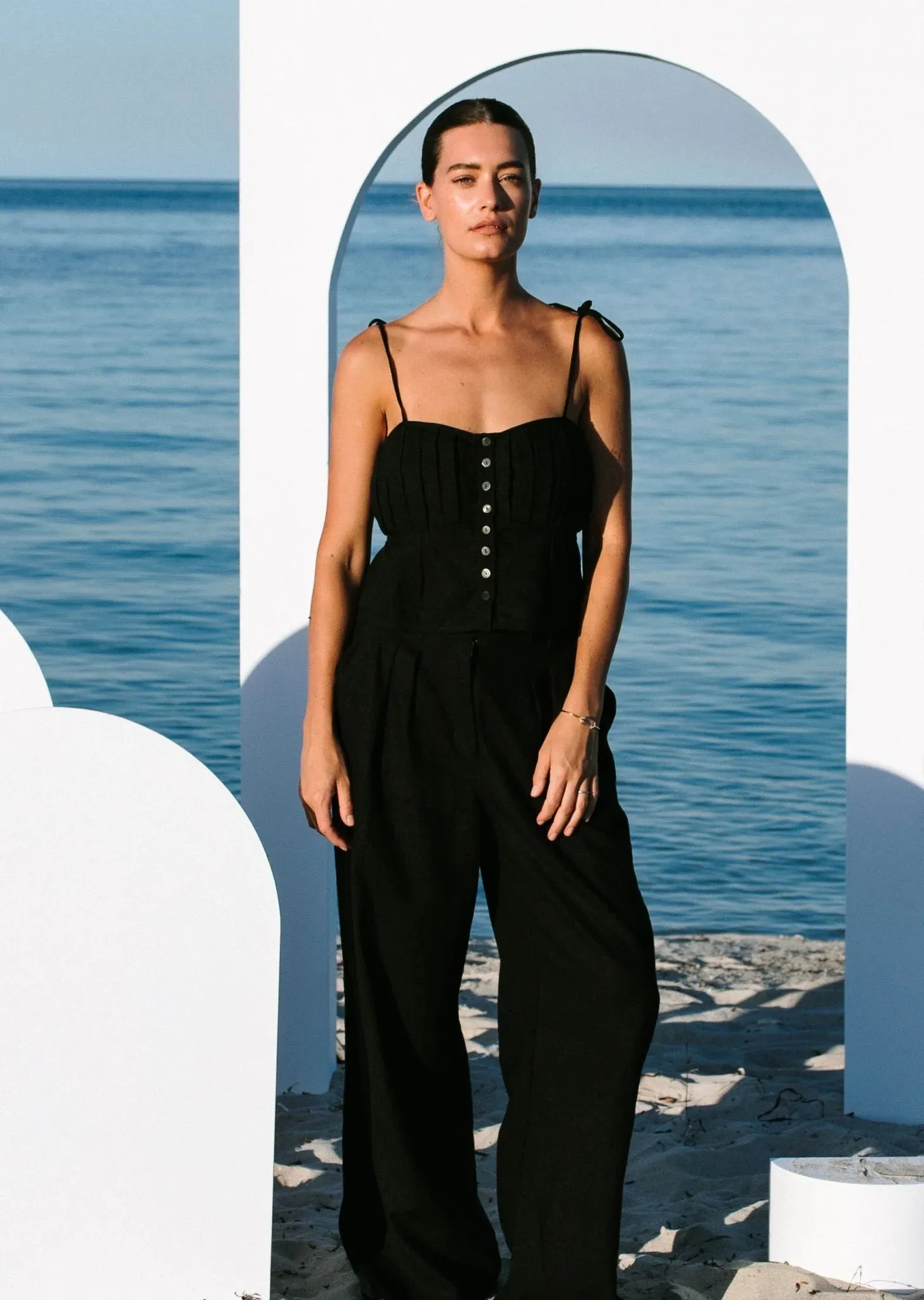 SALT Linen Tailor Trouser Black