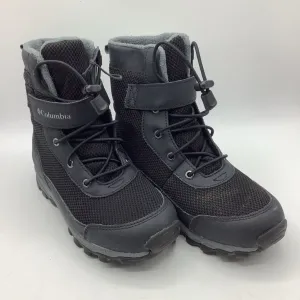 Size 2Y: Columbia Black Toggle/Velcro Strap Waterproof Omni-Grip Hiking Boots