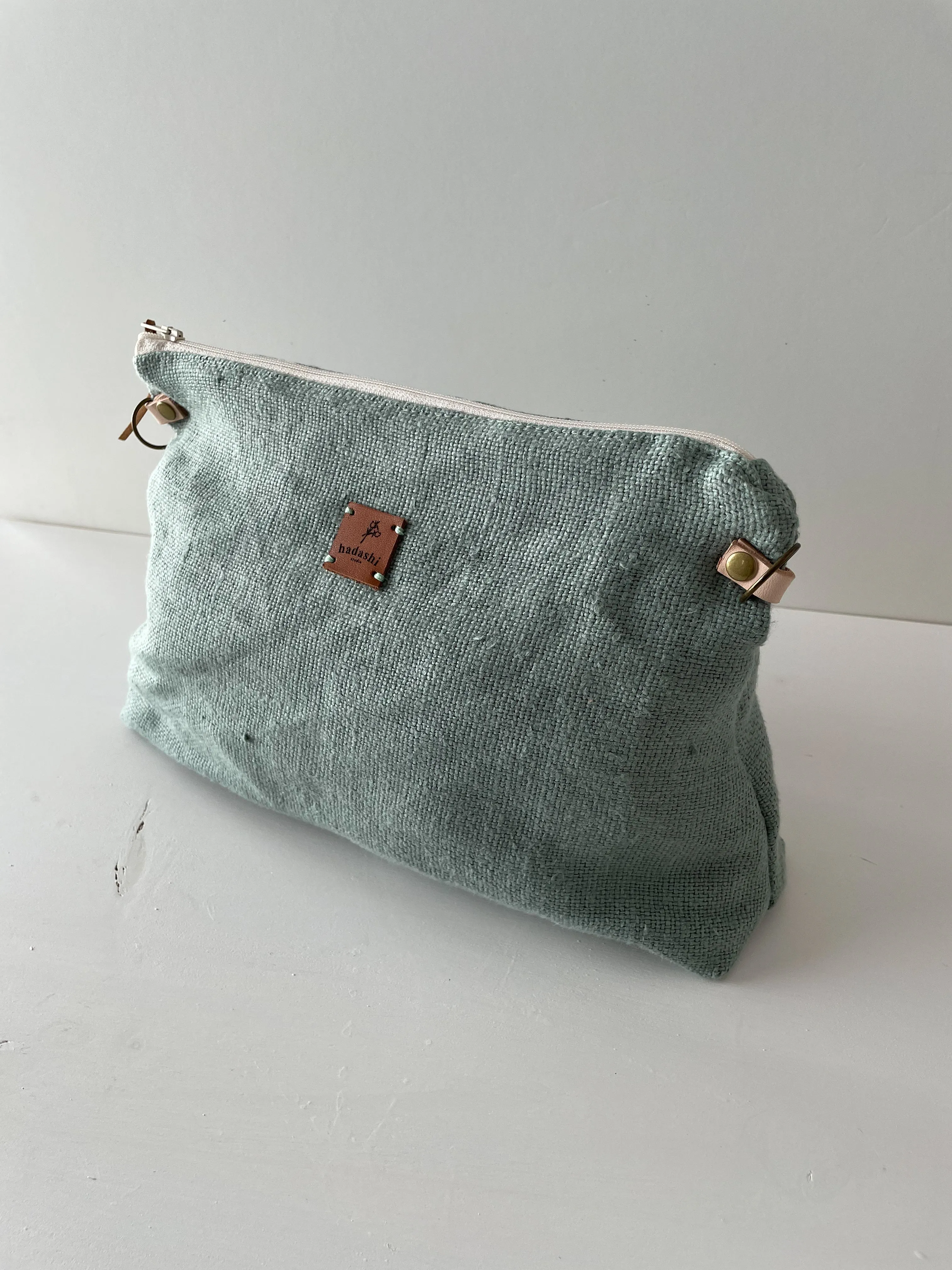 Slouchy pouch: green