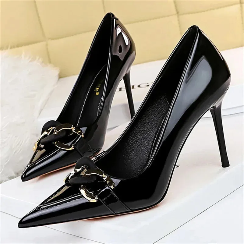 Stiletto Heels with Metal Chain – Sexy Bridal Pumps