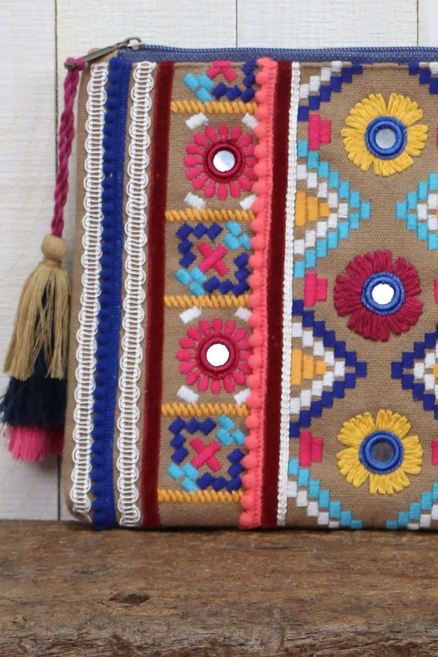 Sunny Embroidered Clutch