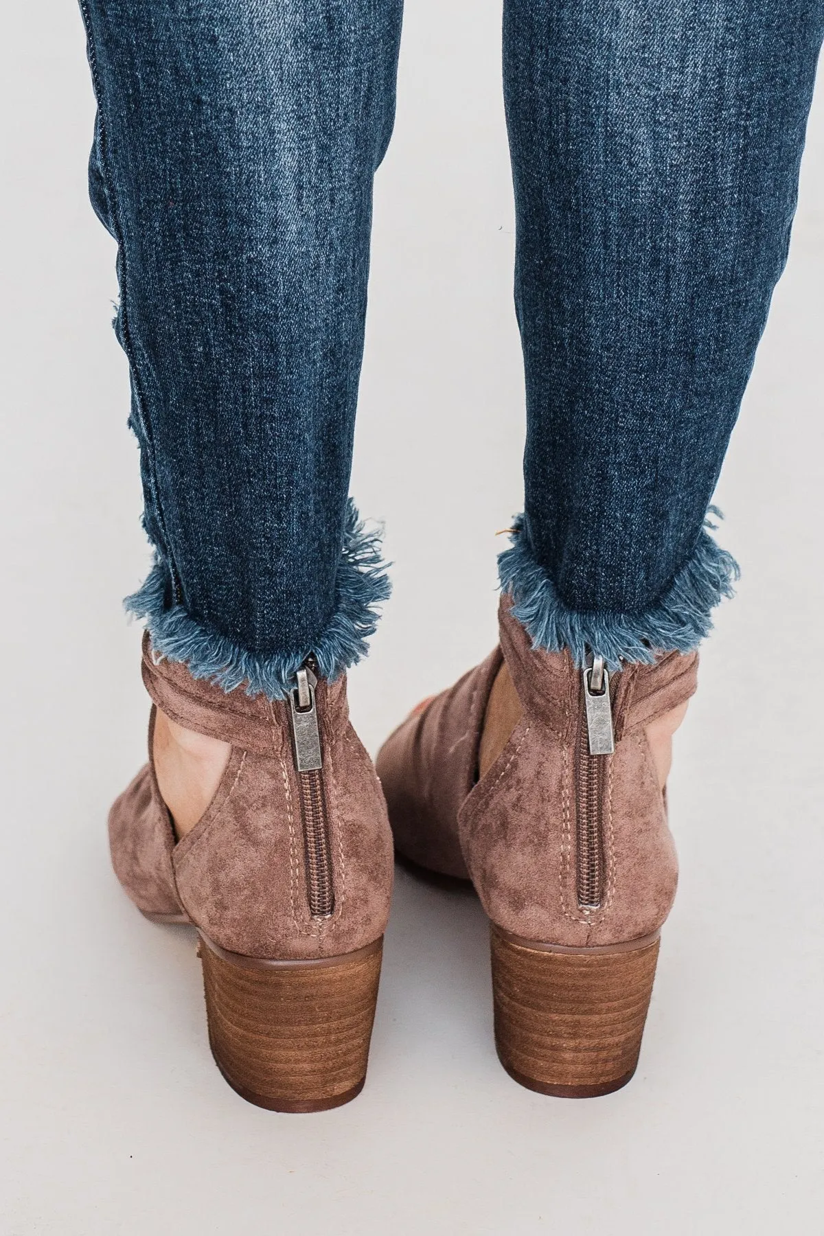 Very G Sylvanna Heels- Taupe