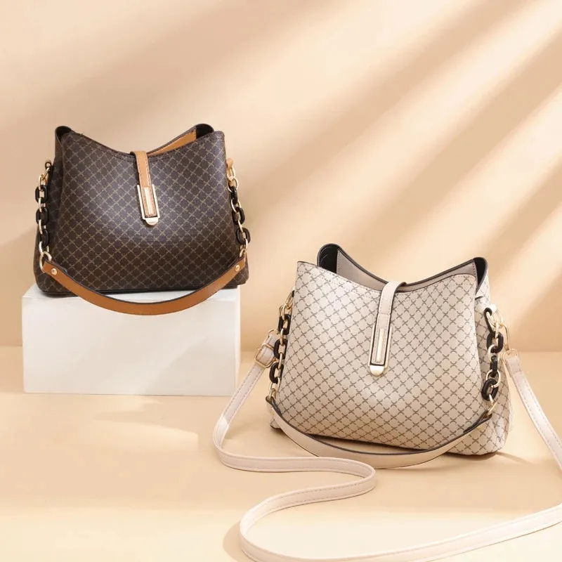 Women's Classic Checkered Bucket Bag